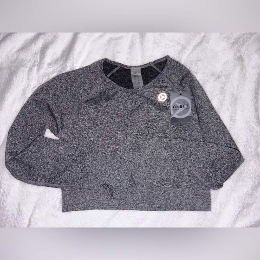 Cropped Long Sleeve Top